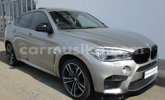 Nunua Ilio tumika BMW X6 M Fedha Gari ndani ya Beitbridge nchini Matabeleland Kusini Nunua Ilio tumika BMW X6 M Fedha Gari ndani ya Beitbridge nchini Matabeleland Kusini