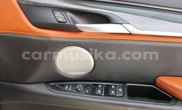 Nunua Ilio tumika BMW X6 M Fedha Gari ndani ya Beitbridge nchini Matabeleland Kusini Nunua Ilio tumika BMW X6 M Fedha Gari ndani ya Beitbridge nchini Matabeleland Kusini