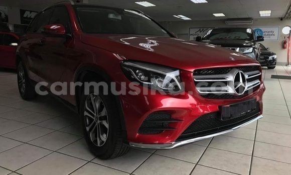 Acheter Occasion Voiture Mercedes‒Benz GLC Rouge à Beitbridge, Matabeleland South Acheter Occasion Voiture Mercedes‒Benz GLC Rouge à Beitbridge, Matabeleland South