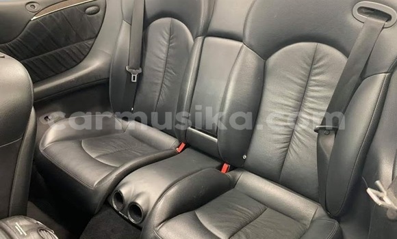 Tenga Tsaru Mercedes‒Benz CLK–Class Chena Mota in Beitbridge in Matabeleland South Tenga Tsaru Mercedes‒Benz CLK–Class Chena Mota in Beitbridge in Matabeleland South