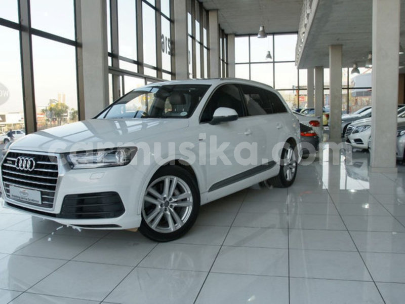 Big with watermark audi q7 matabeleland south beitbridge 10000