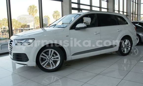 Tenga Tsaru Audi Q7 Chena Mota in Beitbridge in Matabeleland South Tenga Tsaru Audi Q7 Chena Mota in Beitbridge in Matabeleland South