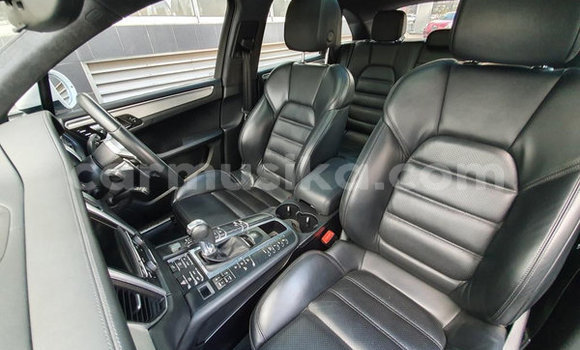 Acheter Occasion Voiture Porsche Macan Blanc à Beitbridge, Matabeleland South Acheter Occasion Voiture Porsche Macan Blanc à Beitbridge, Matabeleland South