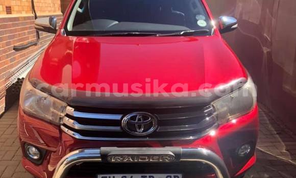 Buy Used Toyota Hilux Red Car in Beitbridge in Matabeleland South Buy Used Toyota Hilux Red Car in Beitbridge in Matabeleland South