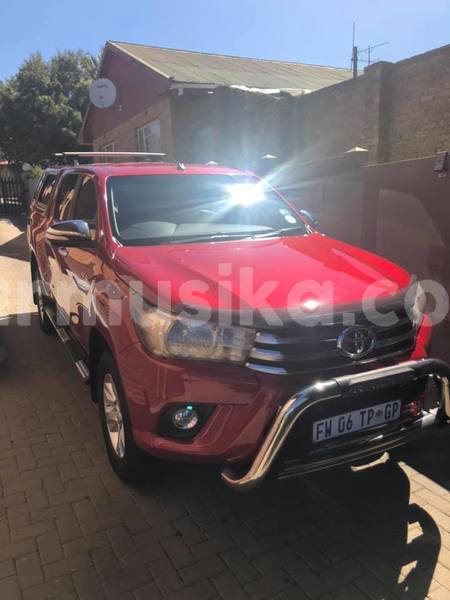 Big with watermark toyota hilux matabeleland south beitbridge 10004