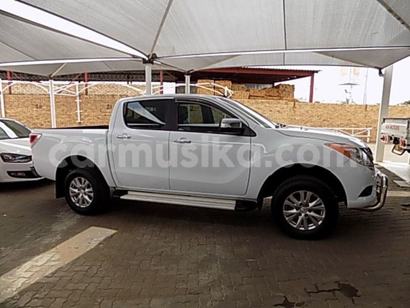 Big with watermark mazda bt 50 matabeleland south beitbridge 10012