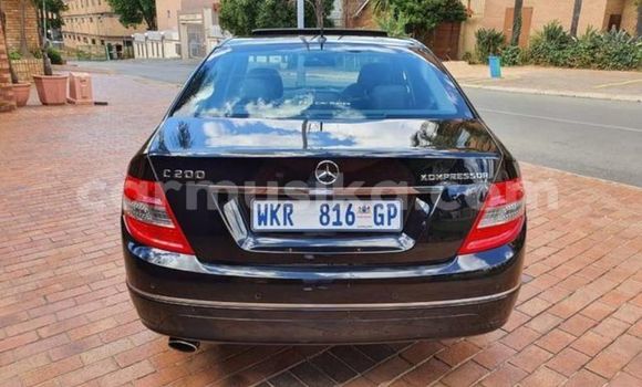 Acheter Occasion Voiture Mercedes‒Benz C-klasse Noir à Beitbridge, Matabeleland South Acheter Occasion Voiture Mercedes‒Benz C-klasse Noir à Beitbridge, Matabeleland South