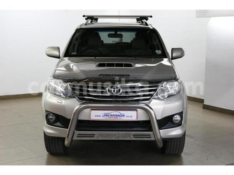 Big with watermark toyota fortuner matabeleland south beitbridge 10025