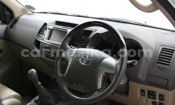 Acheter Occasion Voiture Toyota Fortuner Blanc à Beitbridge, Matabeleland South Acheter Occasion Voiture Toyota Fortuner Blanc à Beitbridge, Matabeleland South