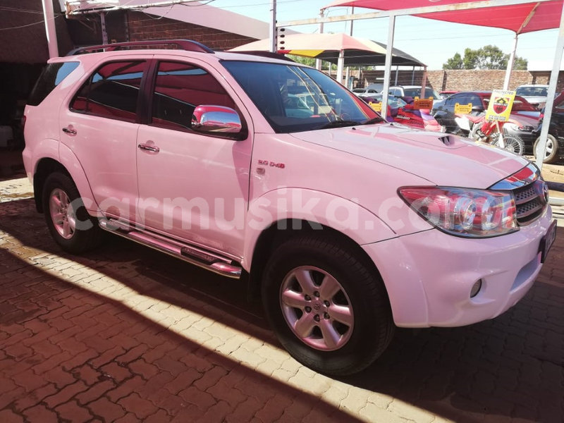 Big with watermark toyota fortuner matabeleland south beitbridge 10039