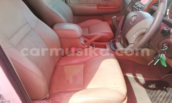 Acheter Occasion Voiture Toyota Fortuner Blanc à Beitbridge, Matabeleland South Acheter Occasion Voiture Toyota Fortuner Blanc à Beitbridge, Matabeleland South