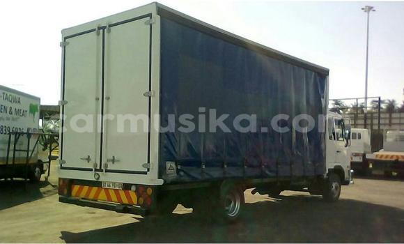 Acheter Occasion Utilitaire Nissan UD Autre à Beitbridge, Matabeleland South Acheter Occasion Utilitaire Nissan UD Autre à Beitbridge, Matabeleland South