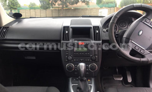 Acheter Occasion Voiture Land Rover Range Rover Blanc à Beitbridge, Matabeleland South Acheter Occasion Voiture Land Rover Range Rover Blanc à Beitbridge, Matabeleland South