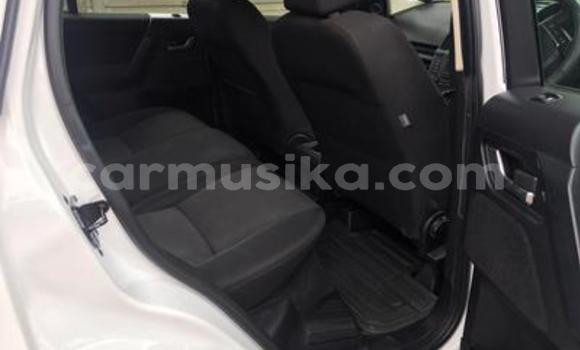 Acheter Occasion Voiture Land Rover Range Rover Blanc à Beitbridge, Matabeleland South Acheter Occasion Voiture Land Rover Range Rover Blanc à Beitbridge, Matabeleland South