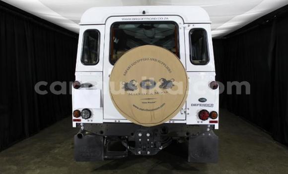 Acheter Occasion Voiture Land Rover Discovery Blanc à Bulawayo, Bulawayo Acheter Occasion Voiture Land Rover Discovery Blanc à Bulawayo, Bulawayo