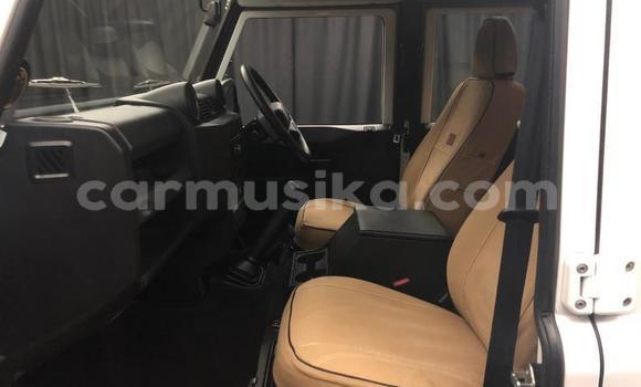 Acheter Occasion Voiture Land Rover Discovery Blanc à Bulawayo, Bulawayo Acheter Occasion Voiture Land Rover Discovery Blanc à Bulawayo, Bulawayo