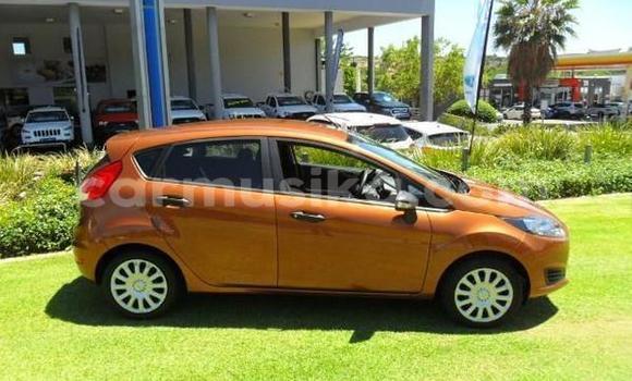 Nunua Ilio tumika Ford Fiesta Brown Gari ndani ya Beitbridge nchini Matabeleland Kusini Nunua Ilio tumika Ford Fiesta Brown Gari ndani ya Beitbridge nchini Matabeleland Kusini