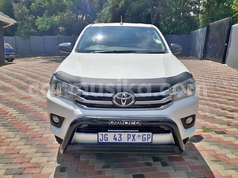 Big with watermark toyota hilux matabeleland south beitbridge 10060