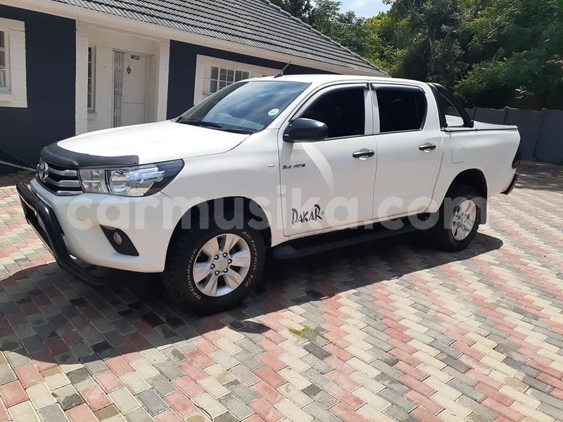 Big with watermark toyota hilux matabeleland south beitbridge 10060