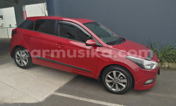 Acheter Occasion Voiture Hyundai i20 Rouge à Beitbridge, Matabeleland South Acheter Occasion Voiture Hyundai i20 Rouge à Beitbridge, Matabeleland South