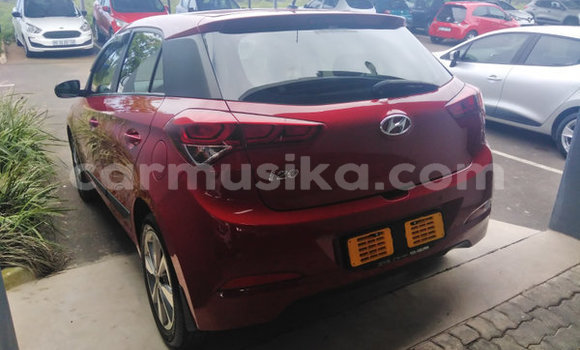Acheter Occasion Voiture Hyundai i20 Rouge à Beitbridge, Matabeleland South Acheter Occasion Voiture Hyundai i20 Rouge à Beitbridge, Matabeleland South
