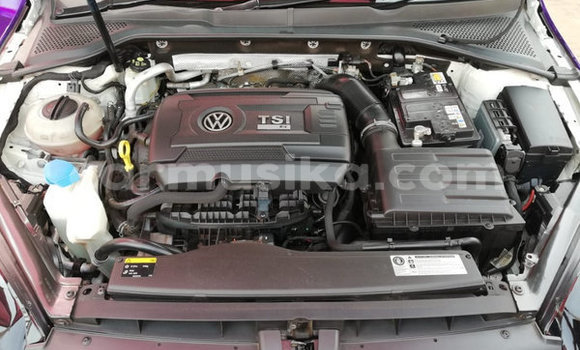 Tenga Tsaru Volkswagen Golf R Zvimwe Mota in Beitbridge in Matabeleland South Tenga Tsaru Volkswagen Golf R Zvimwe Mota in Beitbridge in Matabeleland South