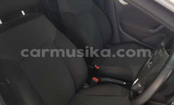 Buy Used Volkswagen Polo White Car in Beitbridge in Matabeleland South Buy Used Volkswagen Polo White Car in Beitbridge in Matabeleland South