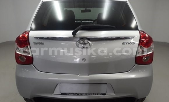 Buy Used Toyota Etios Silver Car in Beitbridge in Matabeleland South Buy Used Toyota Etios Silver Car in Beitbridge in Matabeleland South