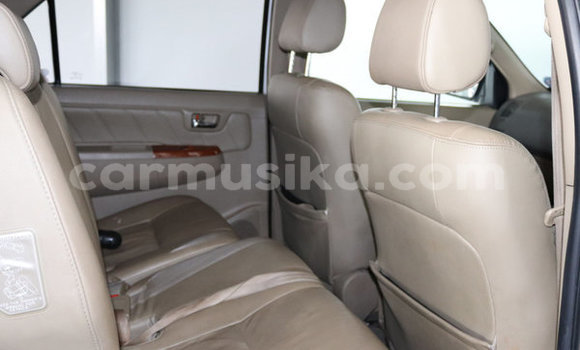 Buy Used Toyota Fortuner White Car in Beitbridge in Matabeleland South Buy Used Toyota Fortuner White Car in Beitbridge in Matabeleland South