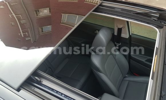 Acheter Occasion Voiture Hyundai Tucson Blanc à Beitbridge, Matabeleland South Acheter Occasion Voiture Hyundai Tucson Blanc à Beitbridge, Matabeleland South