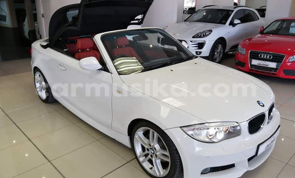 Acheter Occasion Voiture BMW 1er Blanc à Beitbridge, Matabeleland South Acheter Occasion Voiture BMW 1er Blanc à Beitbridge, Matabeleland South