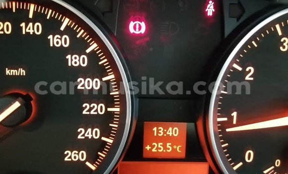 Acheter Occasion Voiture BMW 1er Blanc à Beitbridge, Matabeleland South Acheter Occasion Voiture BMW 1er Blanc à Beitbridge, Matabeleland South