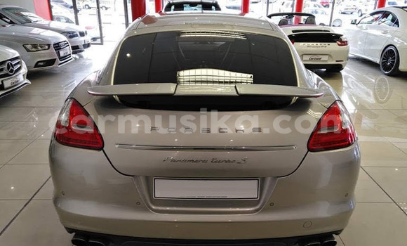 Acheter Occasion Voiture Porsche Panamera Autre à Beitbridge, Matabeleland South Acheter Occasion Voiture Porsche Panamera Autre à Beitbridge, Matabeleland South