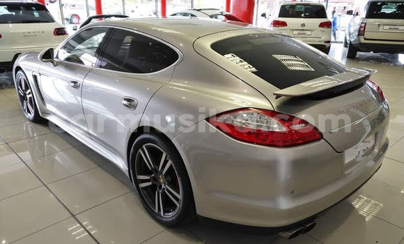 Acheter Occasion Voiture Porsche Panamera Autre à Beitbridge, Matabeleland South Acheter Occasion Voiture Porsche Panamera Autre à Beitbridge, Matabeleland South