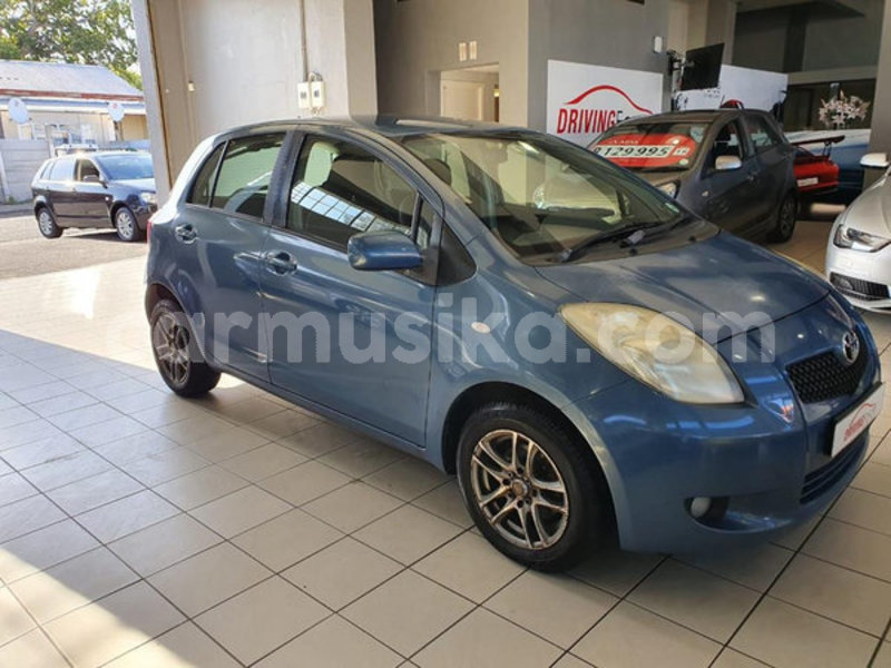 Big with watermark toyota yaris matabeleland south beitbridge 10091