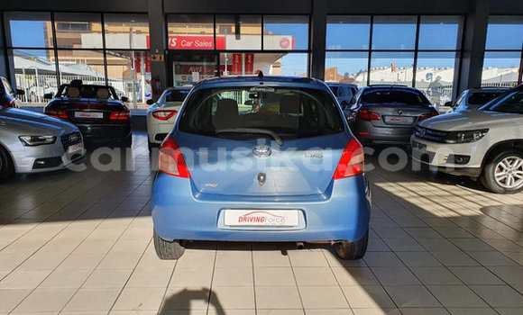 Buy Used Toyota Yaris Blue Car in Beitbridge in Matabeleland South Buy Used Toyota Yaris Blue Car in Beitbridge in Matabeleland South