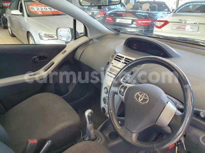 Big with watermark toyota yaris matabeleland south beitbridge 10091