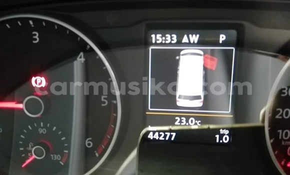 Acheter Occasion Voiture Volkswagen Caravelle Blanc à Beitbridge, Matabeleland South Acheter Occasion Voiture Volkswagen Caravelle Blanc à Beitbridge, Matabeleland South