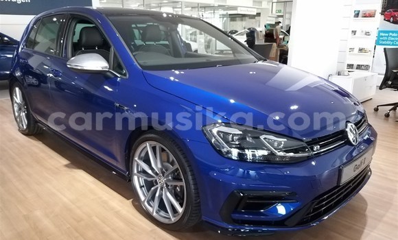 Tenga Tsaru Volkswagen Golf R Bhuruu Mota in Harare in Harare Tenga Tsaru Volkswagen Golf R Bhuruu Mota in Harare in Harare