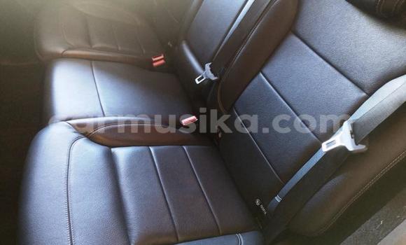 Acheter Occasion Voiture Mercedes‒Benz ML–Class Gris à Harare, Harare Acheter Occasion Voiture Mercedes‒Benz ML–Class Gris à Harare, Harare