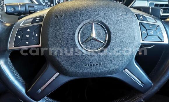 Acheter Occasion Voiture Mercedes‒Benz ML–Class Gris à Harare, Harare Acheter Occasion Voiture Mercedes‒Benz ML–Class Gris à Harare, Harare