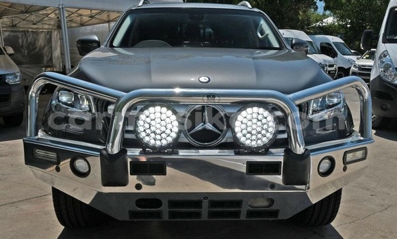 Tenga Tsaru Mercedes‒Benz X-klasse Concept Sirivha Mota in Beitbridge in Matabeleland South Tenga Tsaru Mercedes‒Benz X-klasse Concept Sirivha Mota in Beitbridge in Matabeleland South