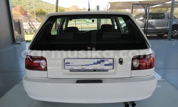 Tenga Tsaru Toyota Corolla Chena Mota in Beitbridge in Matabeleland South Tenga Tsaru Toyota Corolla Chena Mota in Beitbridge in Matabeleland South