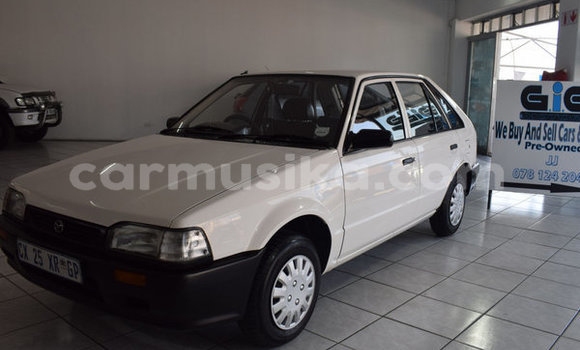 Buy Used Mazda 323 White Car in Beitbridge in Matabeleland South Buy Used Mazda 323 White Car in Beitbridge in Matabeleland South