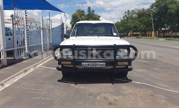 Acheter Occasion Voiture Nissan 280ZX Blanc à Beitbridge, Matabeleland South Acheter Occasion Voiture Nissan 280ZX Blanc à Beitbridge, Matabeleland South
