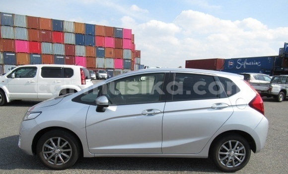 Tenga Tsaru Honda Fit Sirivha Mota in Beitbridge in Matabeleland South Tenga Tsaru Honda Fit Sirivha Mota in Beitbridge in Matabeleland South