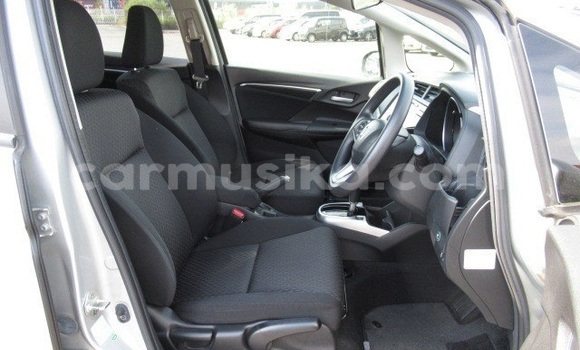 Tenga Tsaru Honda Fit Sirivha Mota in Beitbridge in Matabeleland South Tenga Tsaru Honda Fit Sirivha Mota in Beitbridge in Matabeleland South