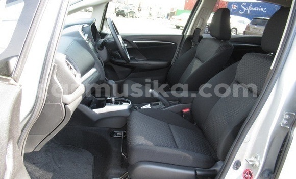 Tenga Tsaru Honda Fit Sirivha Mota in Beitbridge in Matabeleland South Tenga Tsaru Honda Fit Sirivha Mota in Beitbridge in Matabeleland South