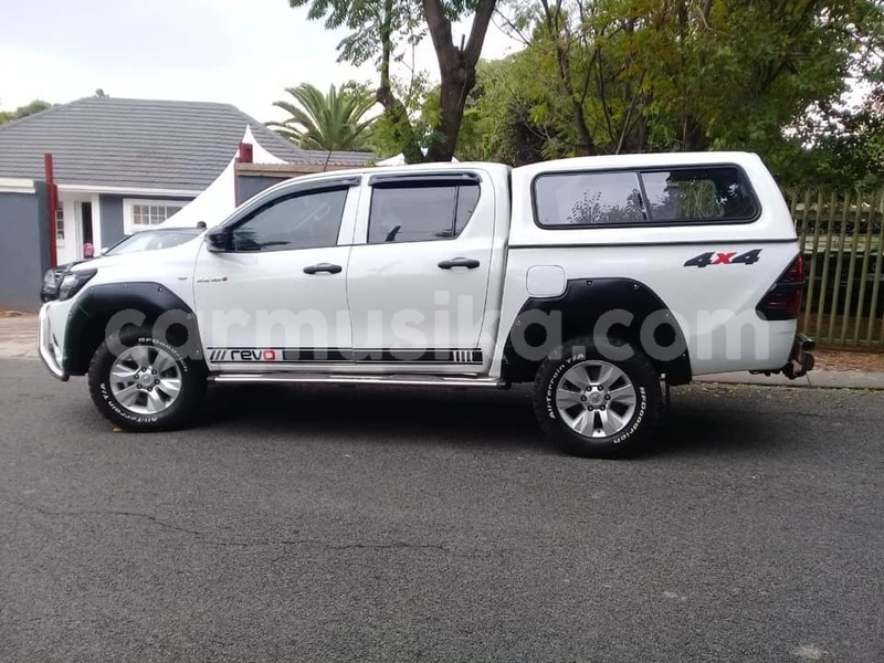 Big with watermark toyota hilux matabeleland south beitbridge 10142