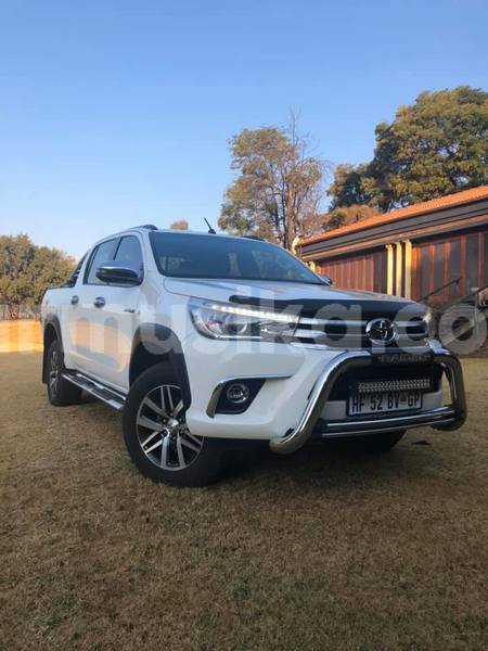 Big with watermark toyota hilux matabeleland south beitbridge 10143